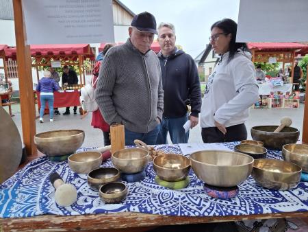 Društvo Taki smo mi iz Cerkelj  je predstavilo ponudbo za razne terapije
